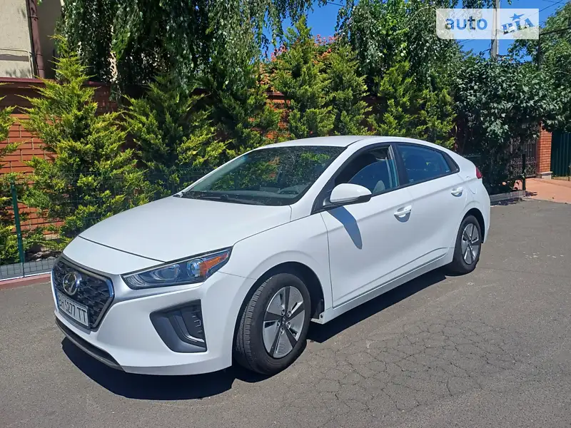 Hyundai Ioniq
