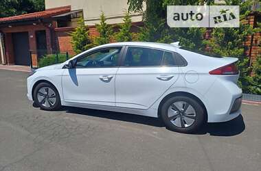 Лифтбек Hyundai Ioniq 2021 в Одессе