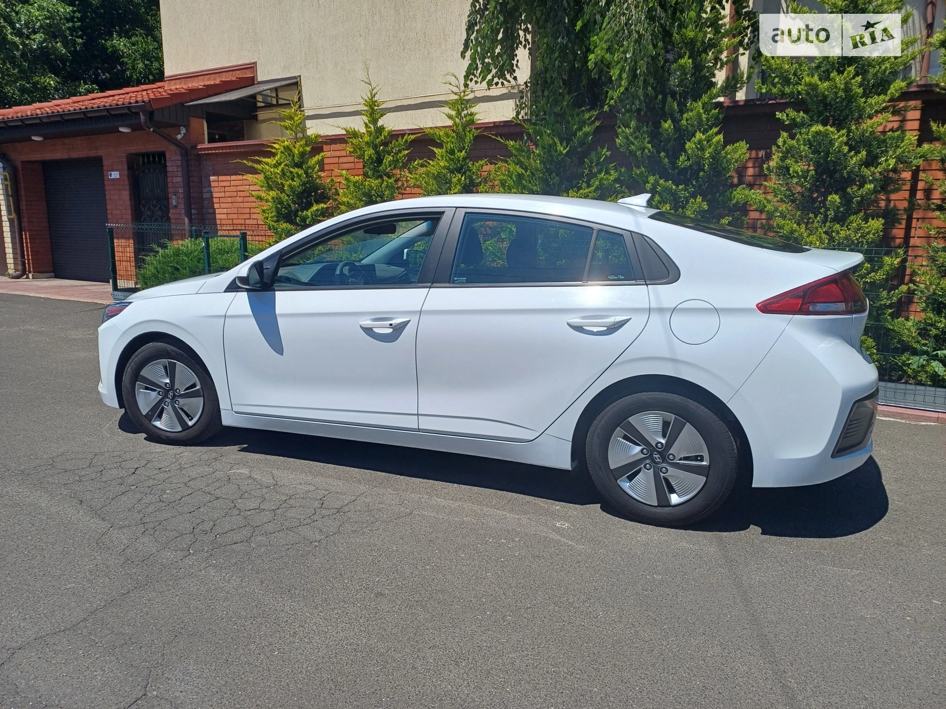2021 Hyundai IONIQ - мініатюра 5
