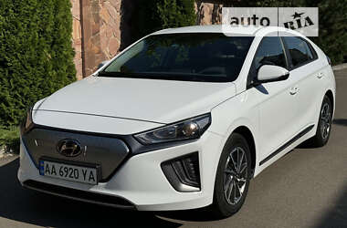 Лифтбек Hyundai Ioniq 2021 в Киеве