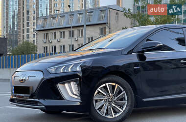 Лифтбек Hyundai Ioniq 2020 в Киеве