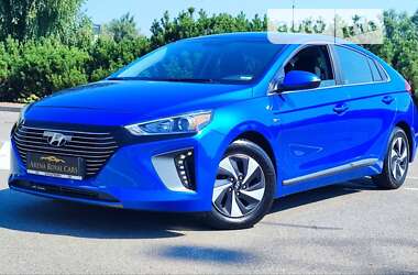 Хетчбек Hyundai Ioniq 2017 в Києві