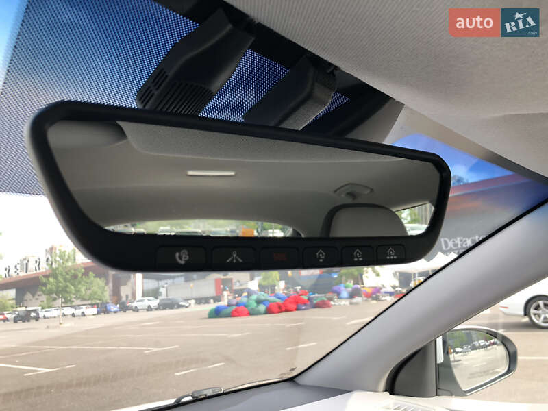 Лифтбек Hyundai Ioniq 2020 в Киеве