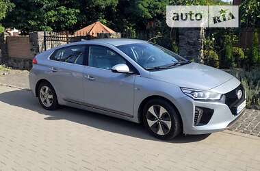 Хетчбек Hyundai Ioniq 2019 в Києві