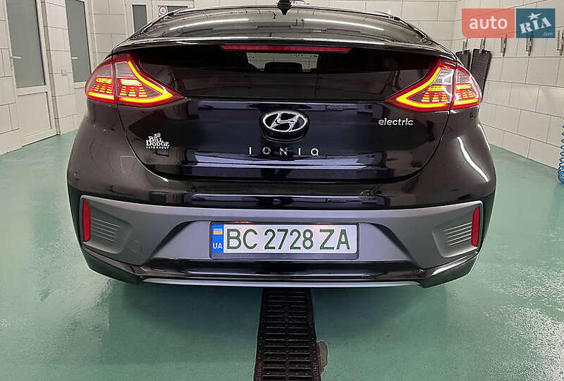 Хэтчбек Hyundai Ioniq 2018 в Львове