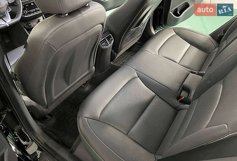 Хэтчбек Hyundai Ioniq 2018 в Львове