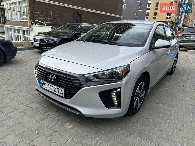 Хэтчбек Hyundai Ioniq 2017 в Львове фото 10 Хэтчбек Hyundai Ioniq 2017 в Львове