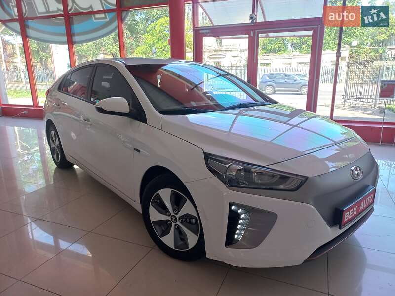 Хетчбек Hyundai Ioniq 2017 в Одесі