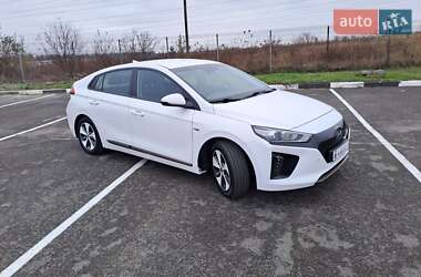 Хэтчбек Hyundai Ioniq 2019 в Ровно