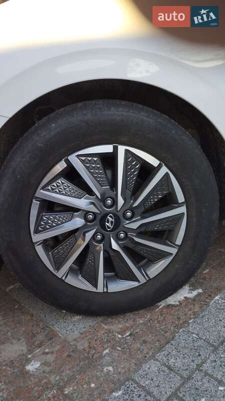 Ліфтбек Hyundai Ioniq 2019 в Житомирі