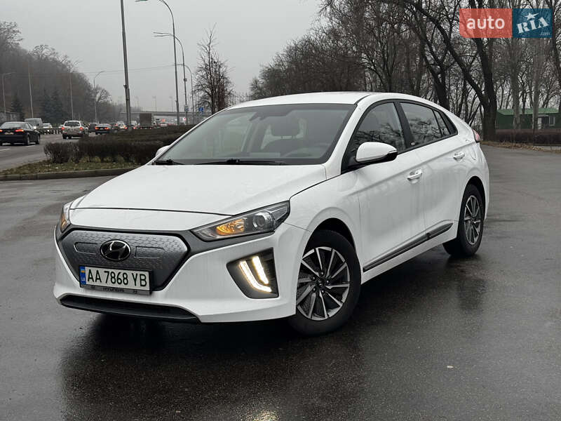 Ліфтбек Hyundai Ioniq 2021 в Києві