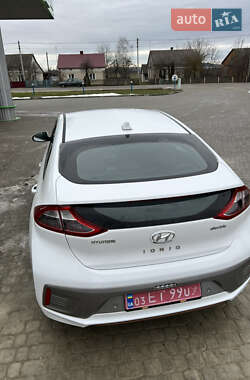 Хетчбек Hyundai Ioniq 2018 в Тернополі