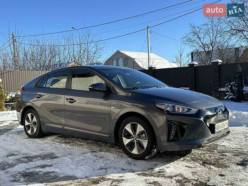 Хетчбек Hyundai Ioniq 2019 в Вінниці