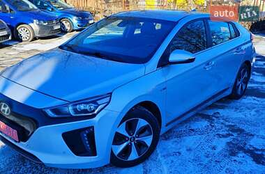 Лифтбек Hyundai Ioniq 2019 в Каменец-Подольском