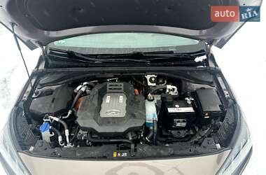 Ліфтбек Hyundai Ioniq 2019 в 