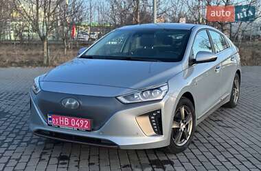 Хетчбек Hyundai Ioniq 2016 в Вінниці