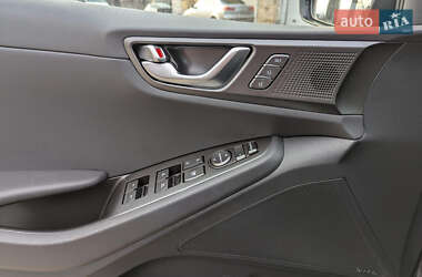 Лифтбек Hyundai Ioniq 2020 в 