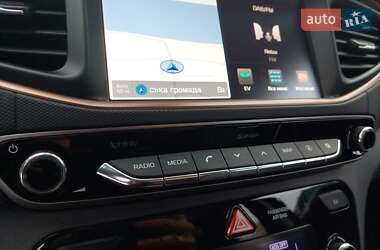 Лифтбек Hyundai Ioniq 2019 в 