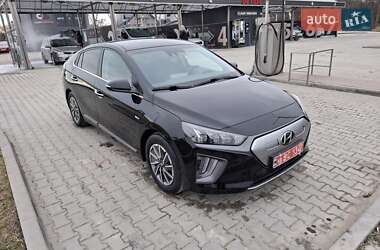 Лифтбек Hyundai Ioniq 2019 в Львове