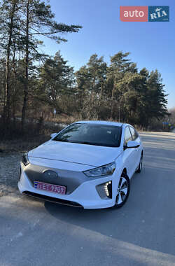 Хэтчбек Hyundai Ioniq 2018 в Тернополе