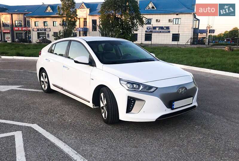 Хетчбек Hyundai Ioniq 2018 в Житомирі