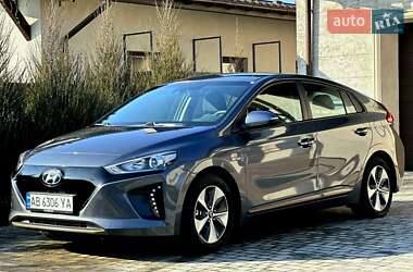 Хетчбек Hyundai Ioniq 2019 в 