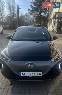 Хетчбек Hyundai Ioniq 2016 в Вінниці