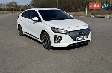 Лифтбек Hyundai Ioniq 2021 в Львове