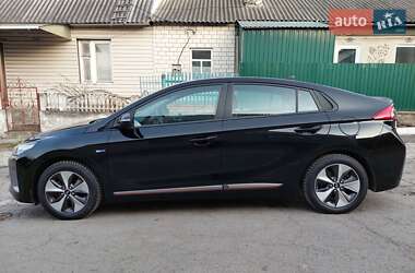 Лифтбек Hyundai Ioniq 2019 в 
