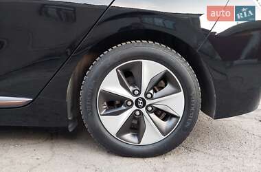 Лифтбек Hyundai Ioniq 2019 в 