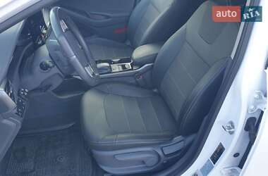 Лифтбек Hyundai Ioniq 2019 в 