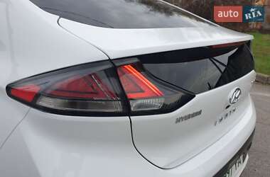 Лифтбек Hyundai Ioniq 2019 в 