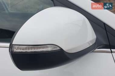 Лифтбек Hyundai Ioniq 2019 в 