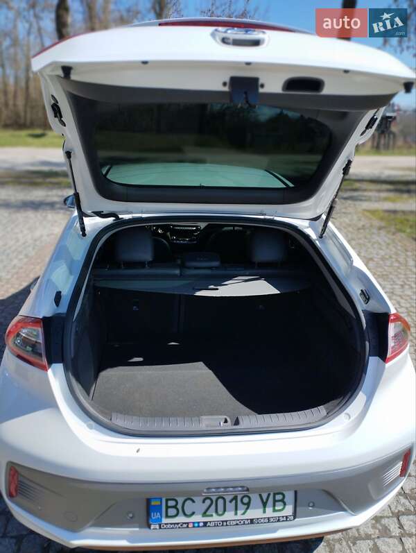 Хетчбек Hyundai Ioniq 2019 в Львові