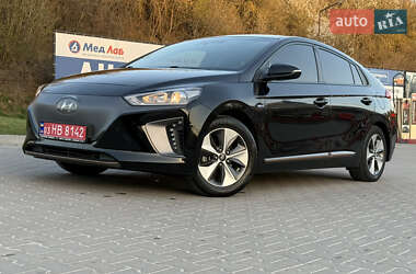 Лифтбек Hyundai Ioniq 2019 в 