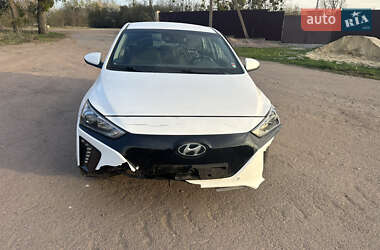Хетчбек Hyundai Ioniq 2018 в 
