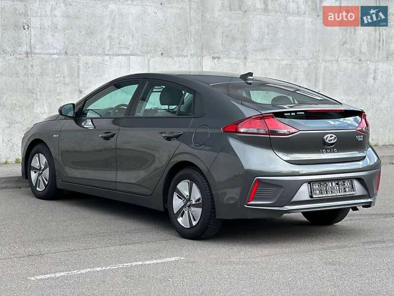 Ліфтбек Hyundai Ioniq 2020 в Києві