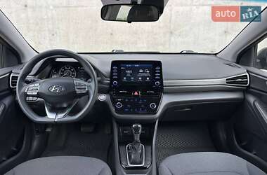 Лифтбек Hyundai Ioniq 2020 в 