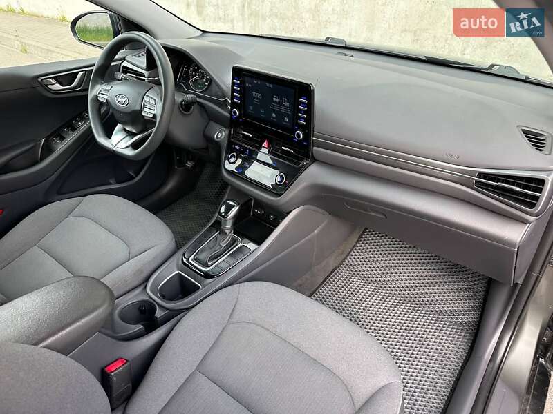 Ліфтбек Hyundai Ioniq 2020 в Києві
