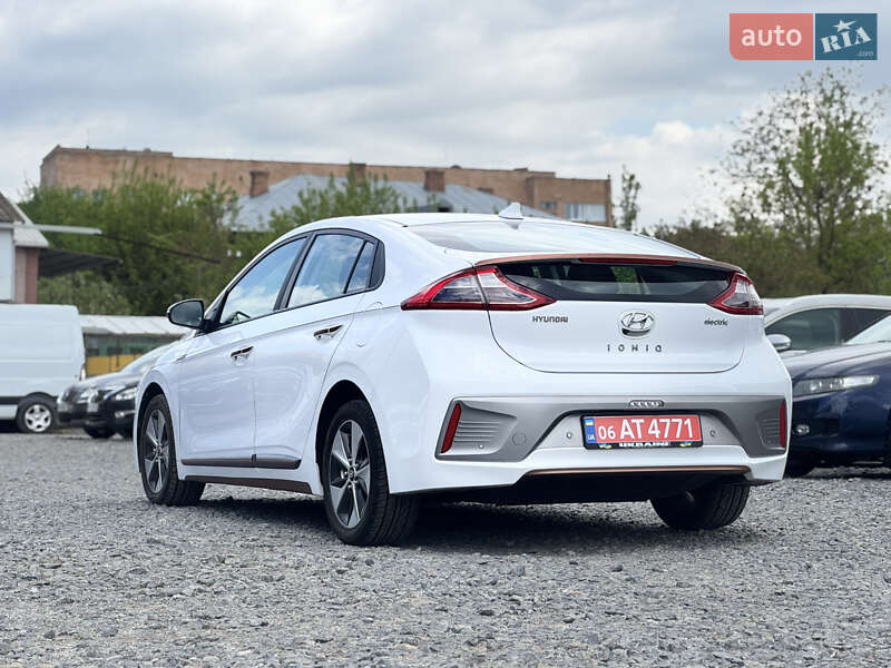 Хетчбек Hyundai Ioniq 2018 в Бердичеві