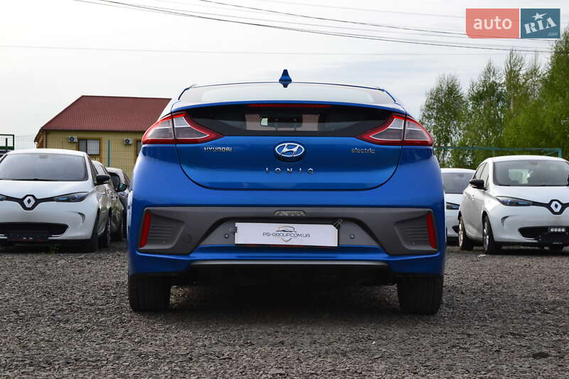 Хетчбек Hyundai Ioniq 2016 в Луцьку