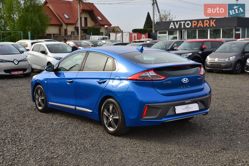 Хетчбек Hyundai Ioniq 2016 в Луцьку