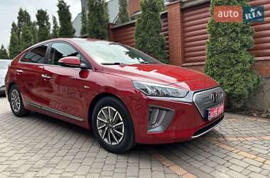 Ліфтбек Hyundai Ioniq 2019 в 