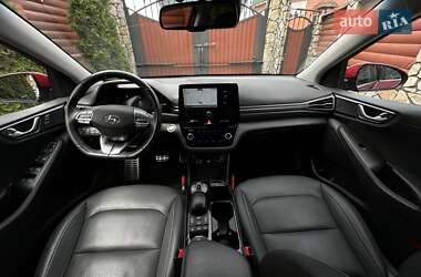 Ліфтбек Hyundai Ioniq 2019 в 