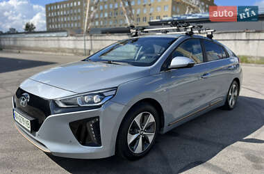 Хэтчбек Hyundai Ioniq 2018 в Киеве