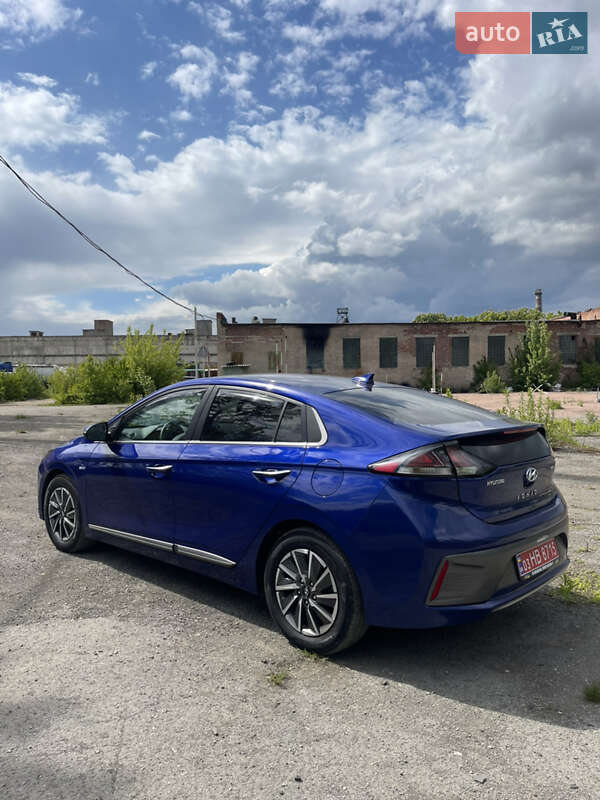 Ліфтбек Hyundai Ioniq 2020 в Тернополі