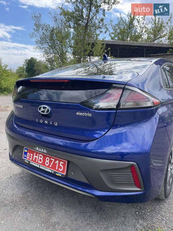 Ліфтбек Hyundai Ioniq 2020 в Тернополі