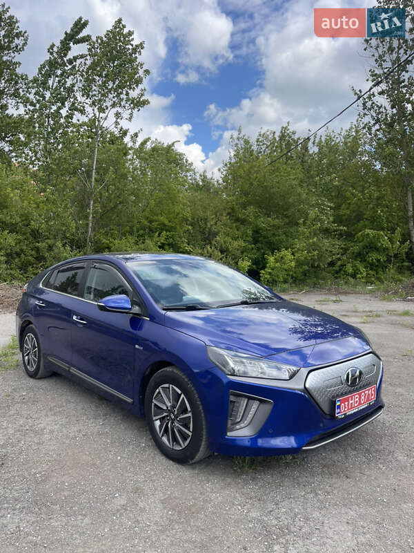 Ліфтбек Hyundai Ioniq 2020 в Тернополі