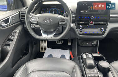 Лифтбек Hyundai Ioniq 2020 в 
