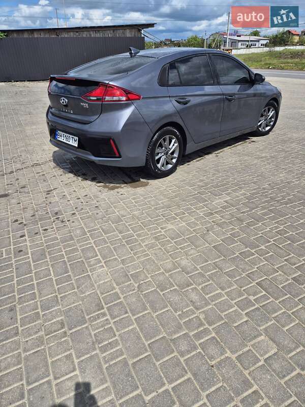 Хэтчбек Hyundai Ioniq 2019 в Одессе